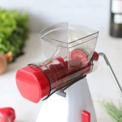 Menastyl Découpe Hachoir à Viandes Manuel Et Sa Presse -saladiers et coupelles Soldes hachoir a viandes manuel et sa presse 4