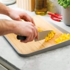 BergHoff Planche à Découper En Bambou Avec Bord Relevé 42x31cm -saladiers et coupelles Soldes planche a decouper en bambou avec bord releve 42x31cm 3