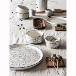 Maisons Du Monde Vaisselle De Noël Plateau Apéritif En Bambou 5 Bols En Faïence 7 Maisons Du Monde Vaisselle De Noël Plateau Apéritif En Bambou 5 Bols En Faïence -saladiers et coupelles Soldes plateau aperitif en bambou 5 bols en faience 1000 0 9 182869 3