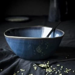 Maisons Du Monde Vaisselle De Noël Saladier En Faïence Bleue -saladiers et coupelles Soldes saladier en faience bleue 1000 6 36 190440 2