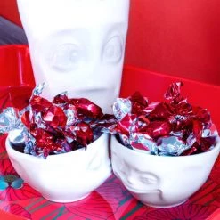 Tassen Plats Apéritif Et Accessoires Set De 2 Mini Bols Bisou Et Malicieux En Porcelaine 100ml -saladiers et coupelles Soldes set de 2 mini bols bisou et malicieux en porcelaine 100ml 3